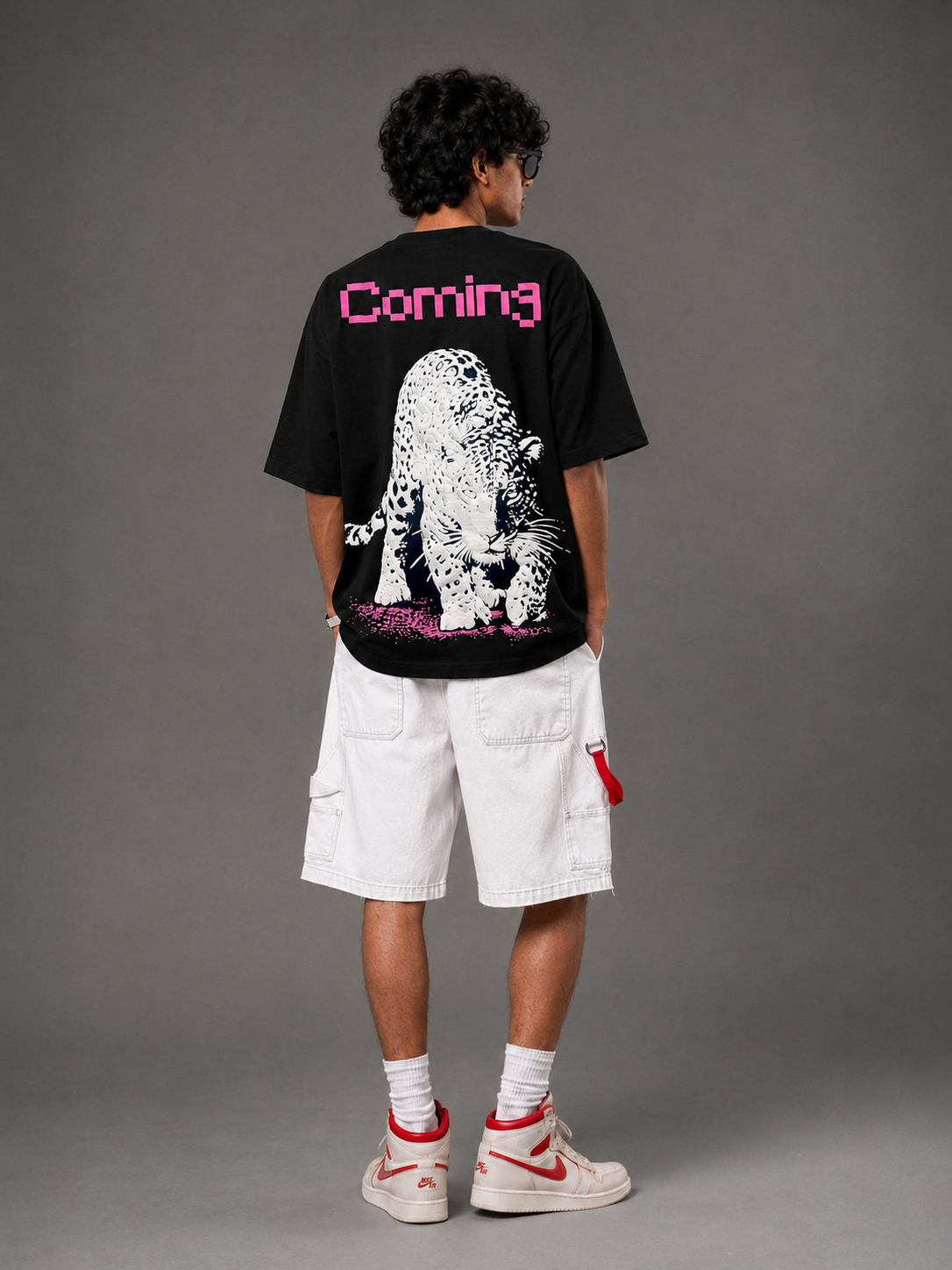 UNSEEN T-SHIRT