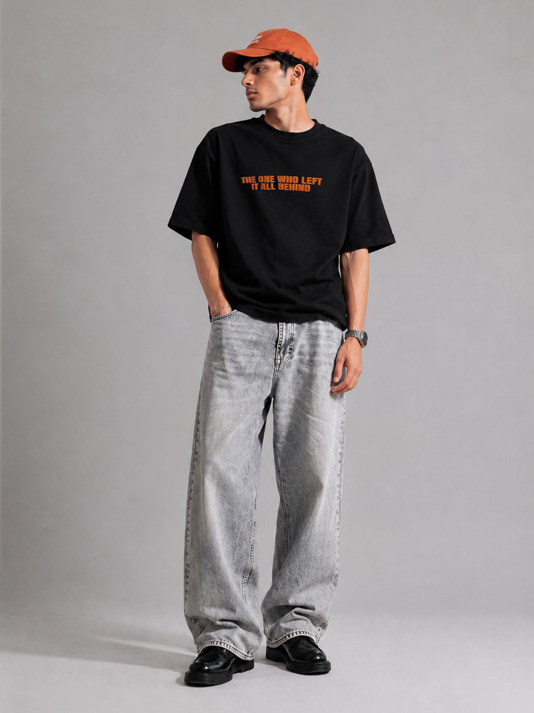 THE ONE T-SHIRT