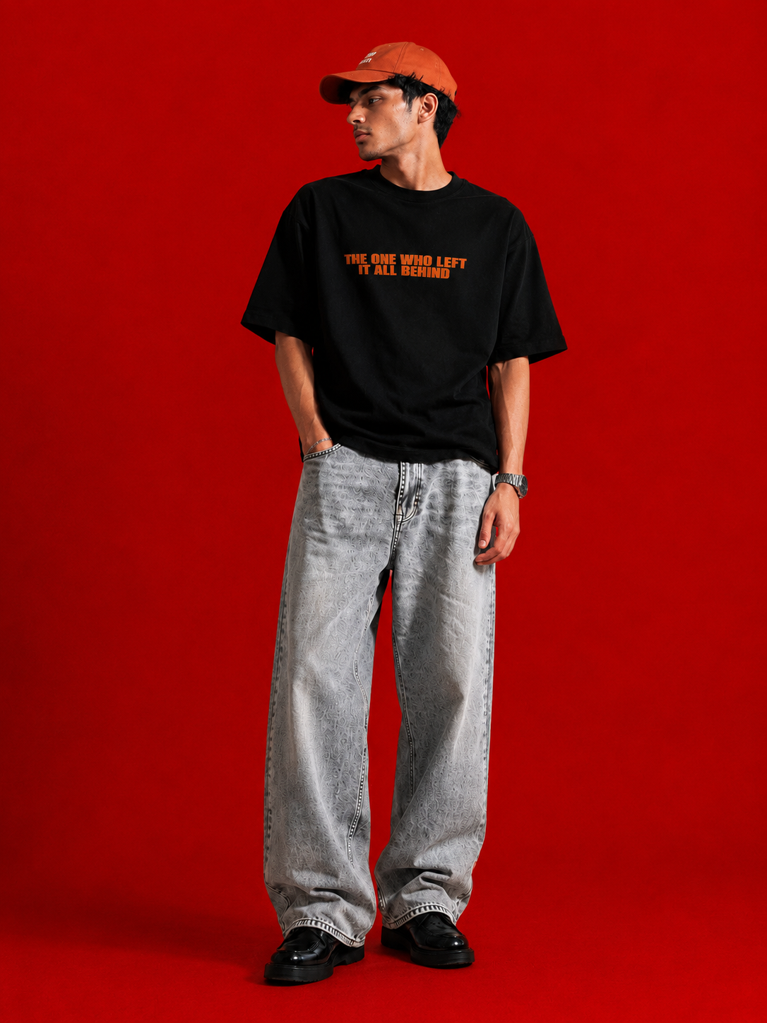 THE ONE T-SHIRT